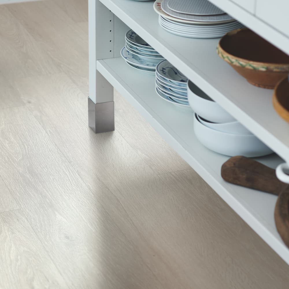 Плитка ПВХ Pergo Modern Plank Glue V3231-40082 Дуб Светло-серый 1515*217*2,5 (3,616)
