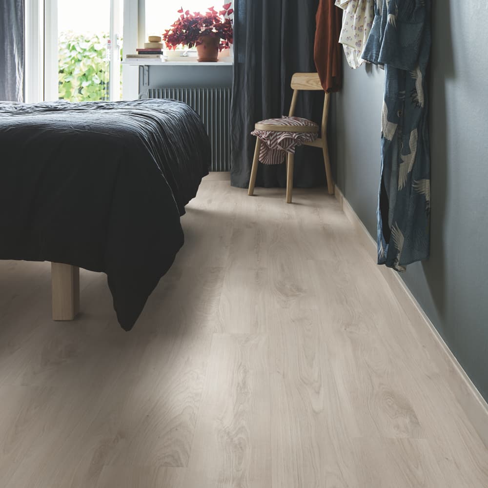 Плитка ПВХ Pergo Classic Plank Glue V3201-40036 Дуб Мягкий серый 1256*194*2,5 (3,655)