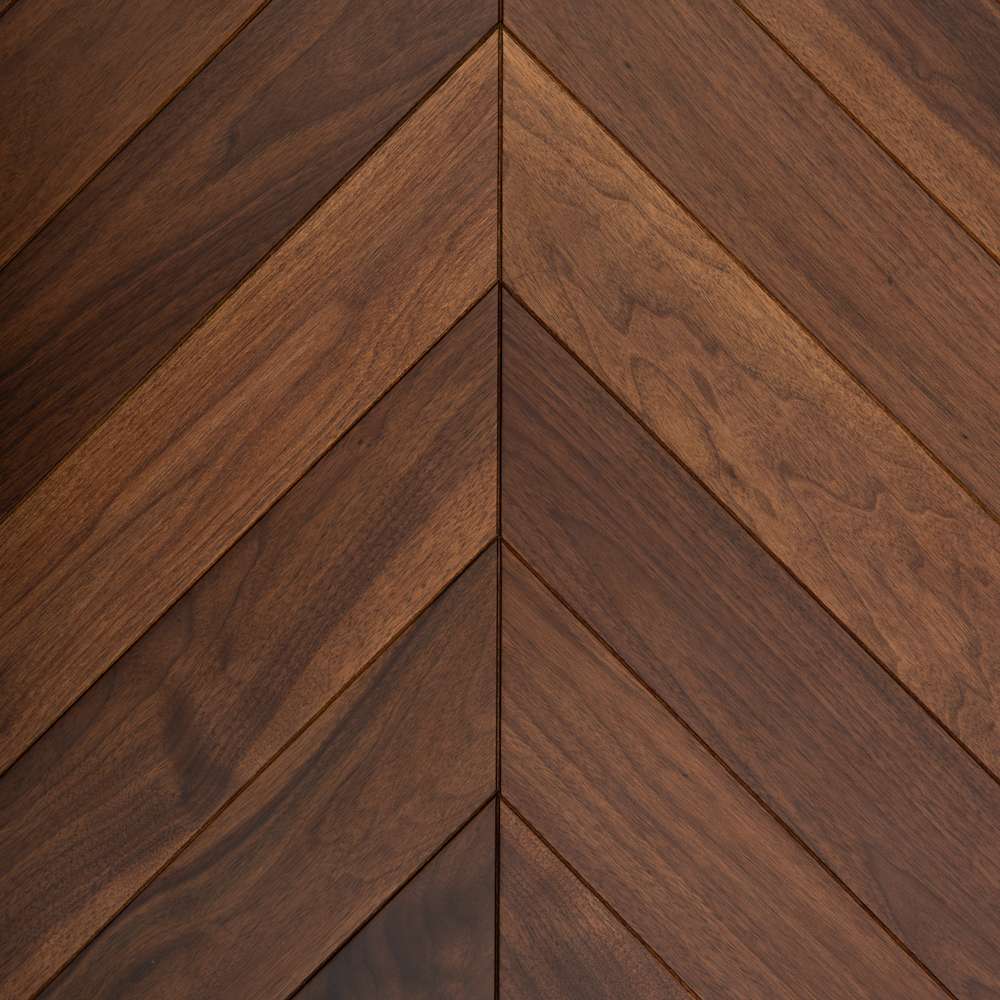 Паркет Елка Французская Lab Arte Chevron 487/397х90х14 /45° Орех Американский Прайм лак