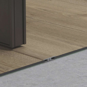 Профиль Incizo Pergo для Vinyl PGVINCP40227 Каштан итальянский пепельный в интерьере
